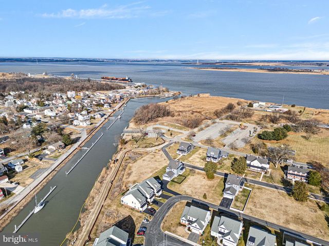 2027 DRAPER ST, Delaware City, DE 19706