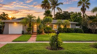 1811 N HIATUS Road 0, Pembroke Pines, FL 33026