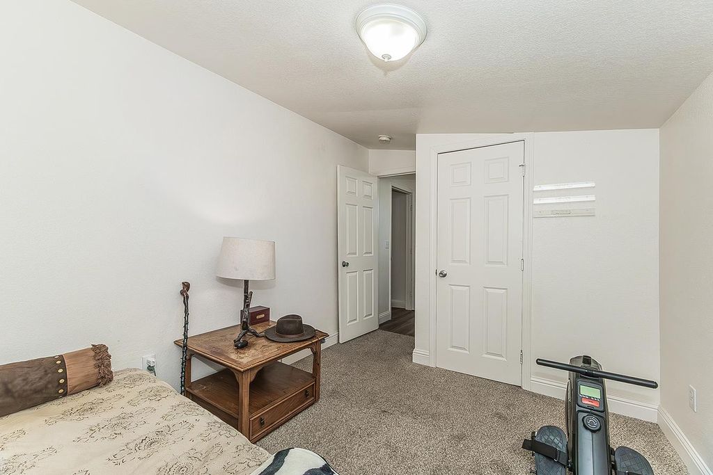 Image 13 of property listing at 1517 Stillman Street, Selma, CA 93662