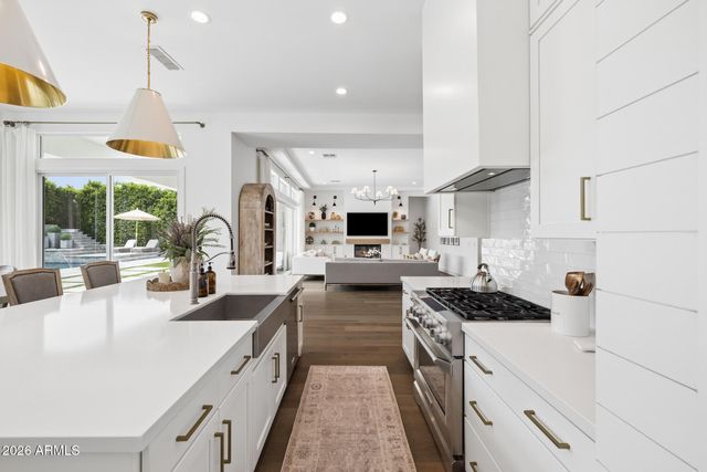 2633 E GERONIMO Street, Gilbert, AZ 85295