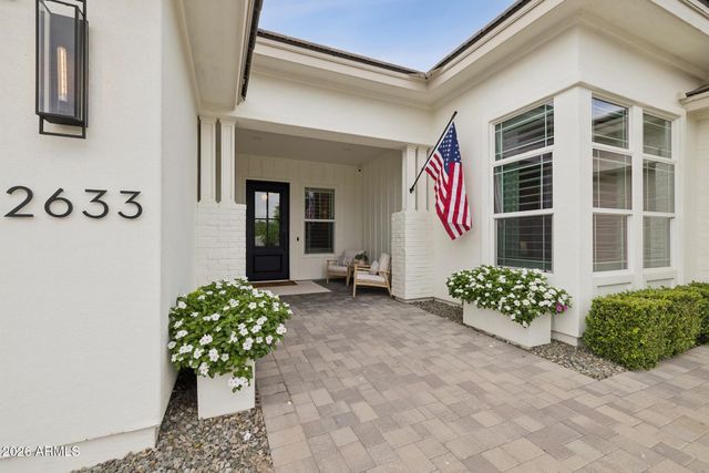 2633 E GERONIMO Street, Gilbert, AZ 85295