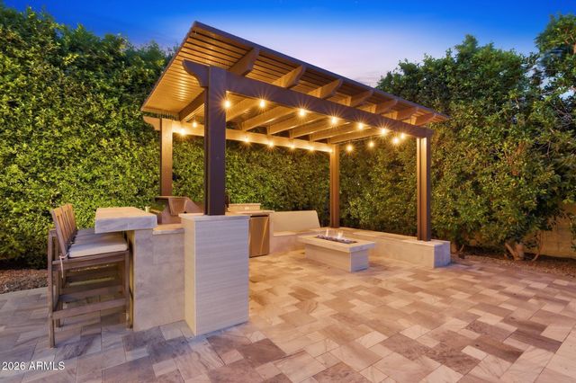 2633 E GERONIMO Street, Gilbert, AZ 85295