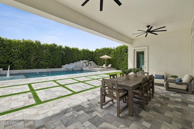 2633 E GERONIMO Street, Gilbert, AZ 85295