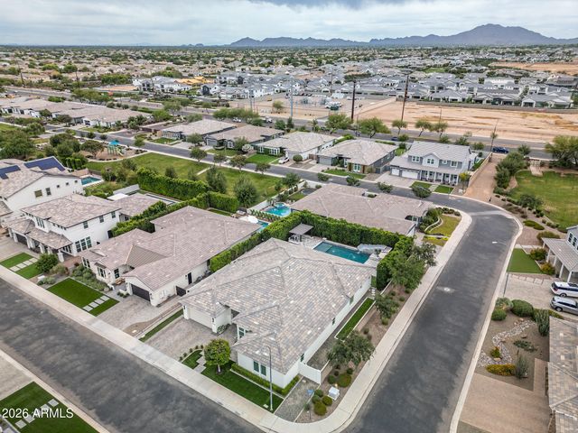 2633 E GERONIMO Street, Gilbert, AZ 85295