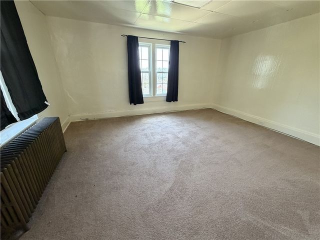 298-306 Park Ave, N Franklin Twp, PA 15301