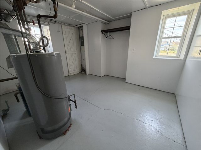 298-306 Park Ave, N Franklin Twp, PA 15301