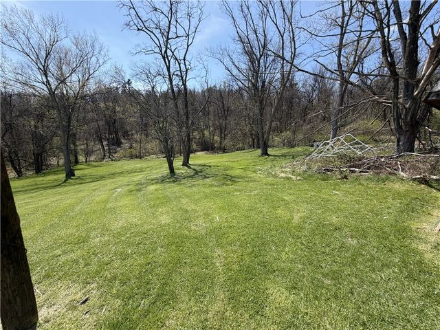 298-306 Park Ave, N Franklin Twp, PA 15301
