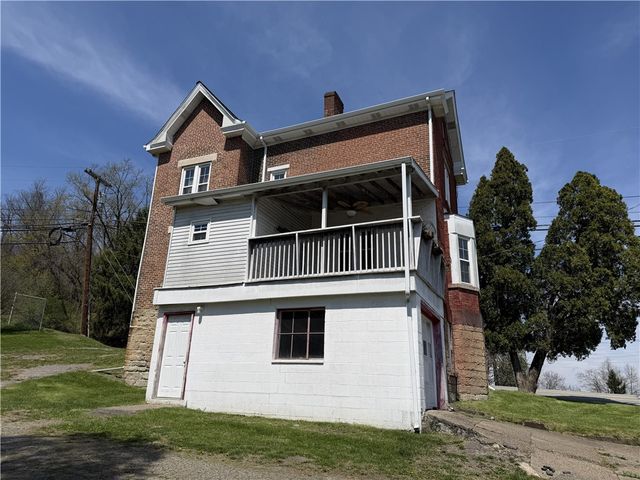 298-306 Park Ave, N Franklin Twp, PA 15301
