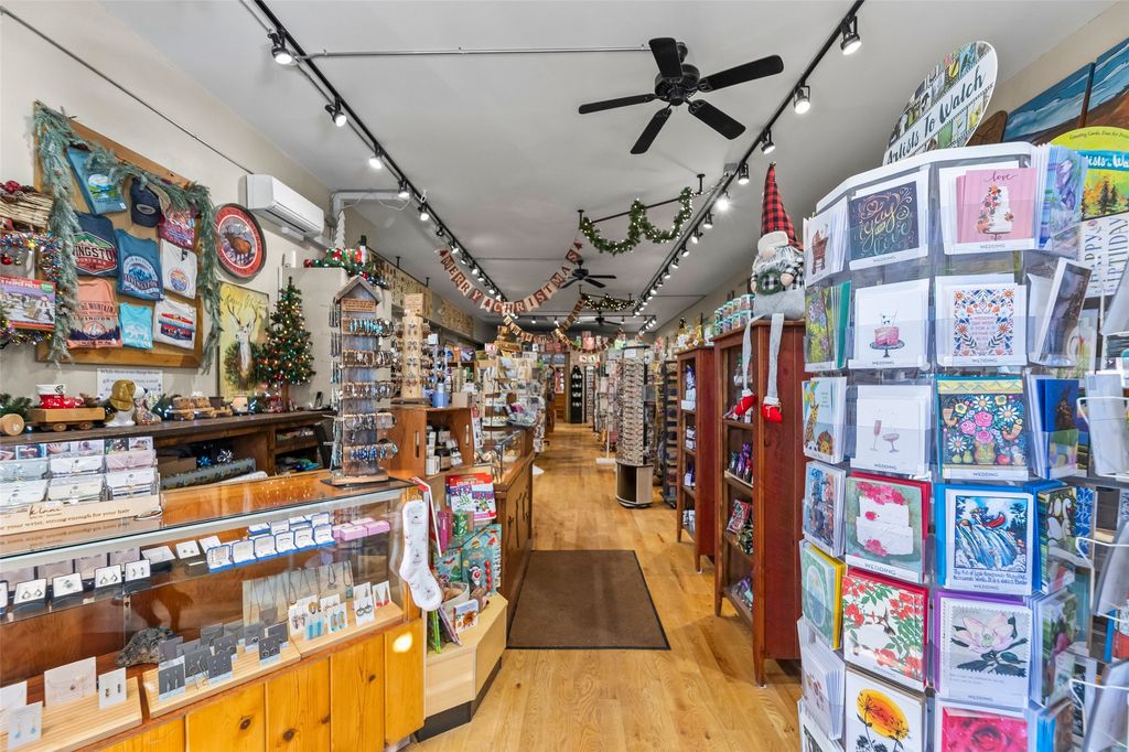 108 N 2nd Street, Livingston, MT 59047 photo 3