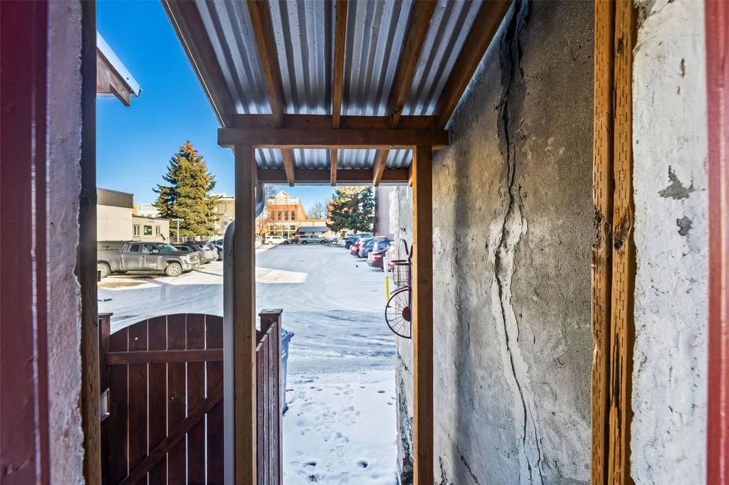 108 N 2nd Street, Livingston, MT 59047 photo 30