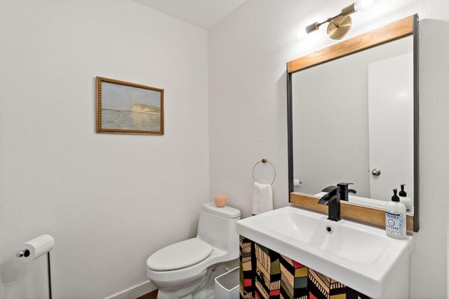 435 Alberto Way 2, Los Gatos, CA 95032