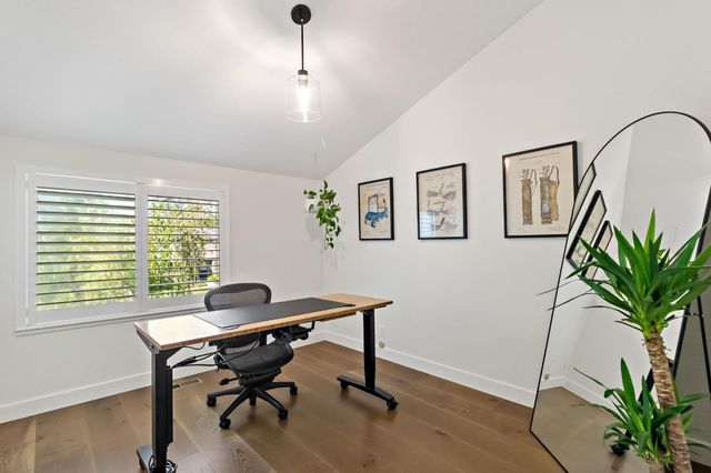 435 Alberto Way 2, Los Gatos, CA 95032