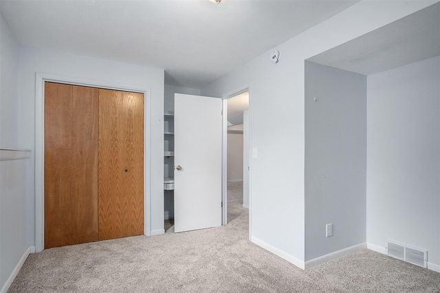 4404 Springmont Drive, Kentwood, MI 49512