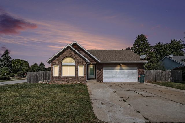 4404 Springmont Drive, Kentwood, MI 49512