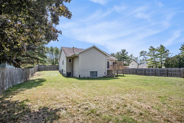 4404 Springmont Drive, Kentwood, MI 49512