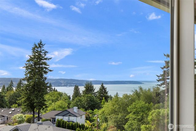 1229 Crownmill Avenue, Mukilteo, WA 98275