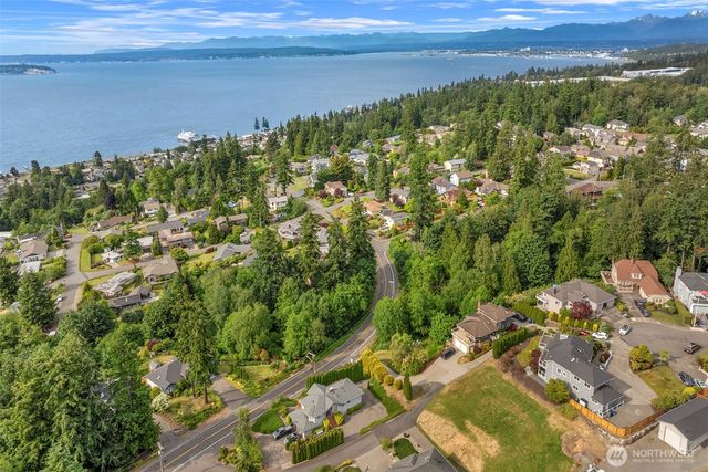 1229 Crownmill Avenue, Mukilteo, WA 98275
