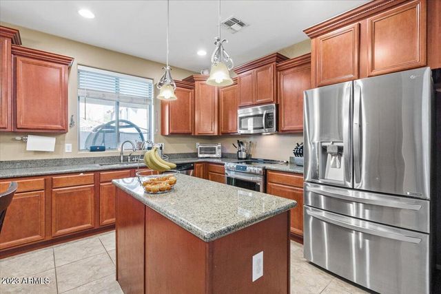 1708 W SEAGULL Court, Chandler, AZ 85286