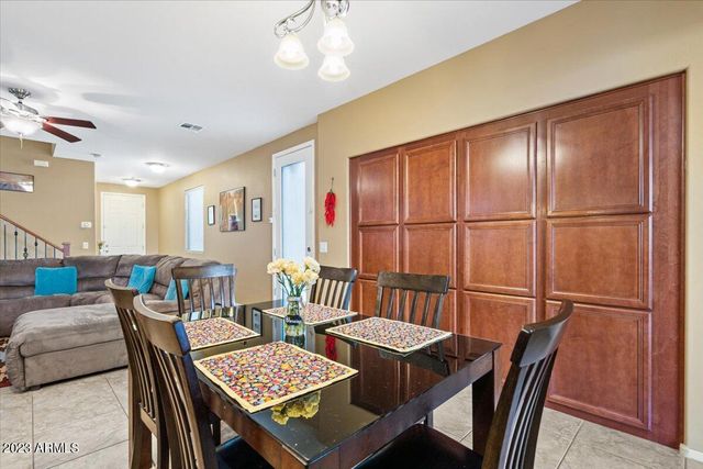 1708 W SEAGULL Court, Chandler, AZ 85286