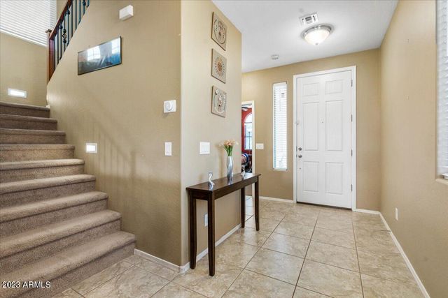 1708 W SEAGULL Court, Chandler, AZ 85286