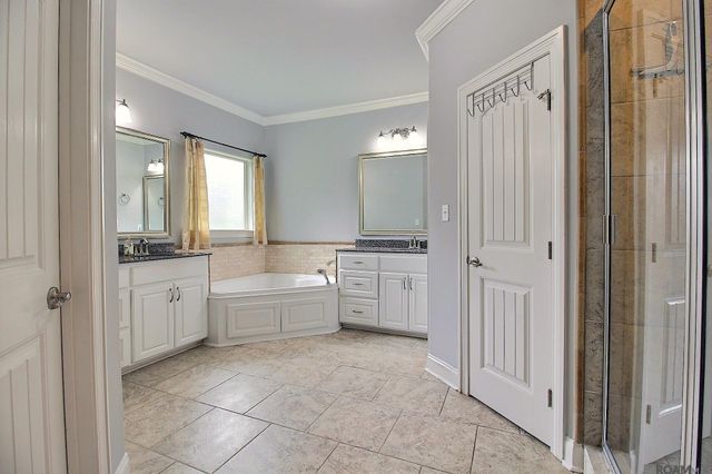 16012 Magnolia Trace Pkwy, Baton Rouge, LA 70817