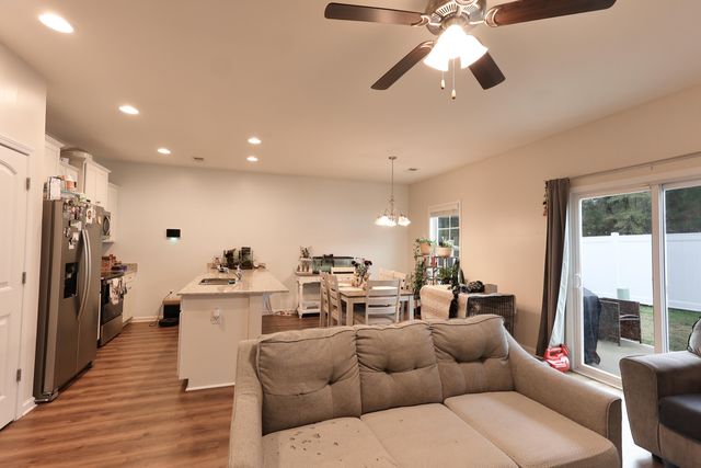 1862 Gabriel Lane, Sumter, SC 29150