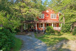 700 N Trade Avenue, Landrum, SC 29356