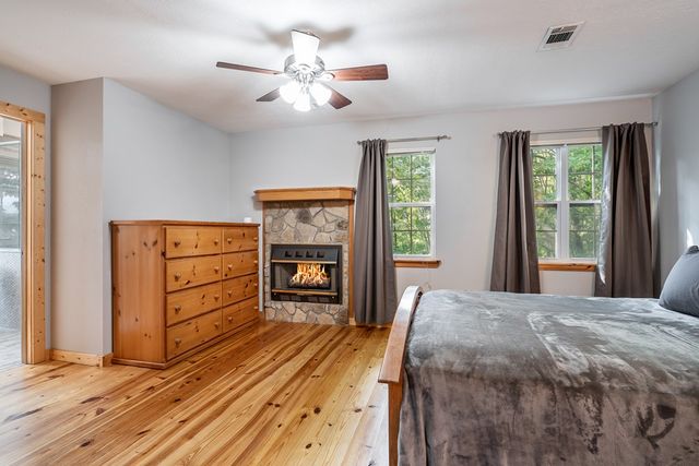 349 Moon Shadow View N, Blairsville, GA 30512