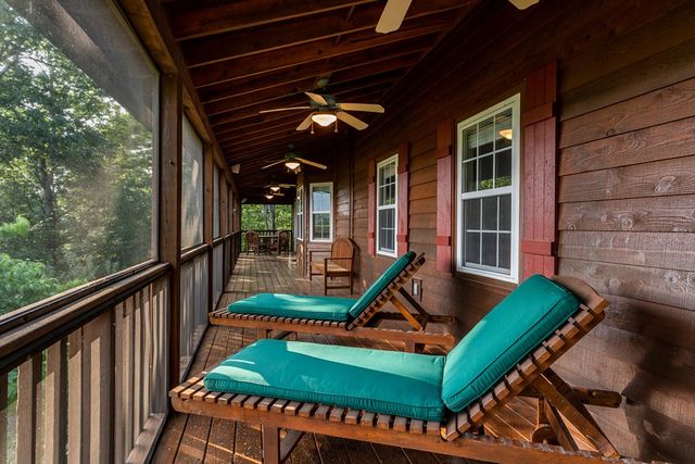 349 Moon Shadow View N, Blairsville, GA 30512