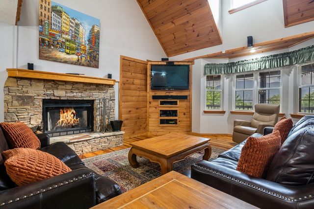 349 Moon Shadow View N, Blairsville, GA 30512