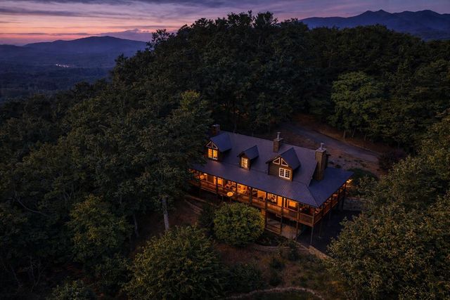 349 Moon Shadow View N, Blairsville, GA 30512