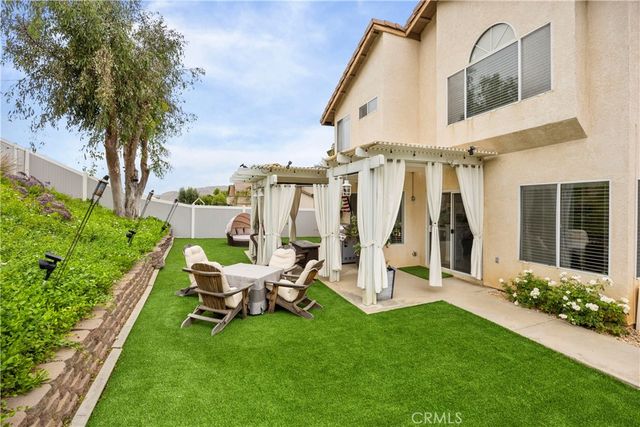 27199 Echo Canyon Court, Corona, CA 92883