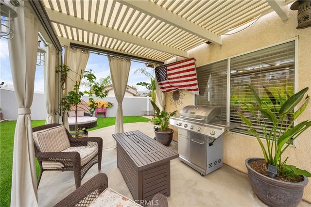 27199 Echo Canyon Court, Corona, CA 92883