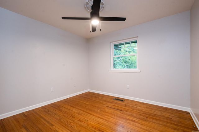 5000 Arlington Drive, North Little Rock, AR 72116