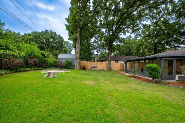 5000 Arlington Drive, North Little Rock, AR 72116
