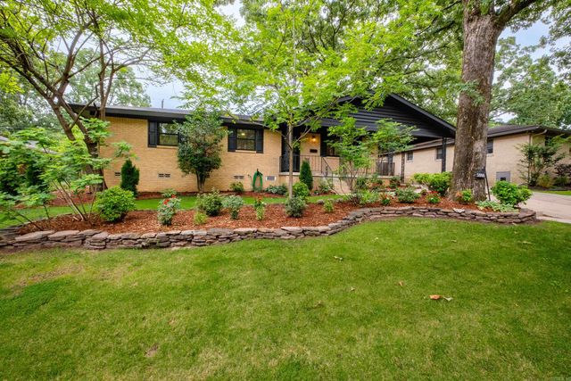 5000 Arlington Drive, North Little Rock, AR 72116