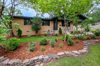 5000 Arlington Drive, North Little Rock, AR 72116