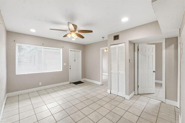 166 SW 3rd Street A-d, Deerfield Beach, FL 33441