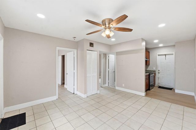 166 SW 3rd Street A-d, Deerfield Beach, FL 33441