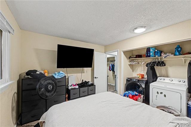 3729 Brush Creek Drive, Lawrence, KS 66047