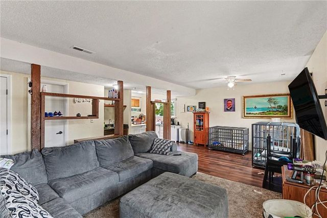 3729 Brush Creek Drive, Lawrence, KS 66047