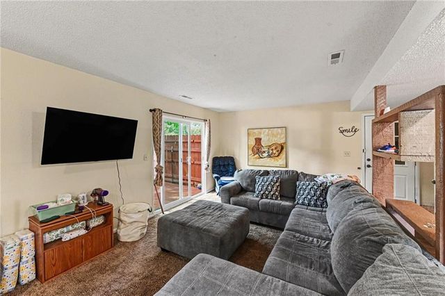 3729 Brush Creek Drive, Lawrence, KS 66047