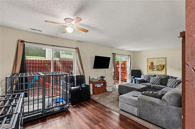 3729 Brush Creek Drive, Lawrence, KS 66047