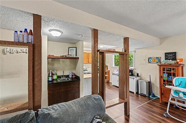 3729 Brush Creek Drive, Lawrence, KS 66047