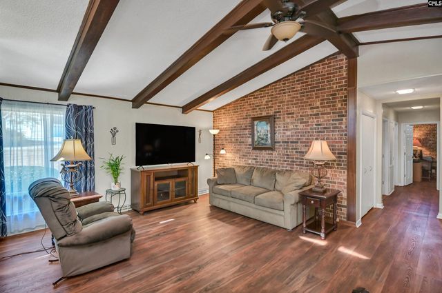 512 Kendall Drive, Batesburg, SC 29006