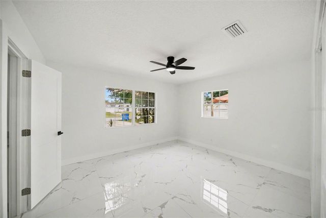 7813 N MATANZAS AVENUE, Tampa, FL 33614