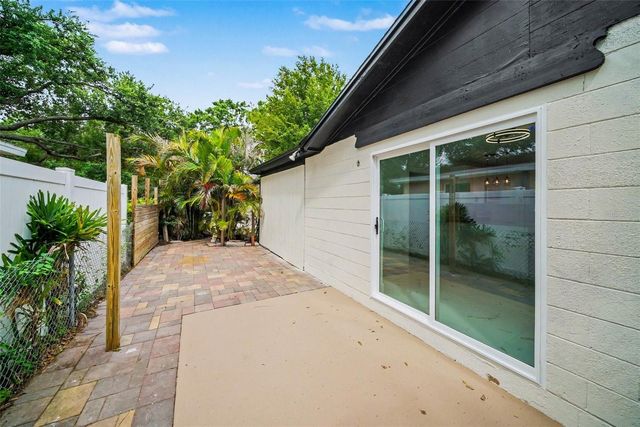 7813 N MATANZAS AVENUE, Tampa, FL 33614