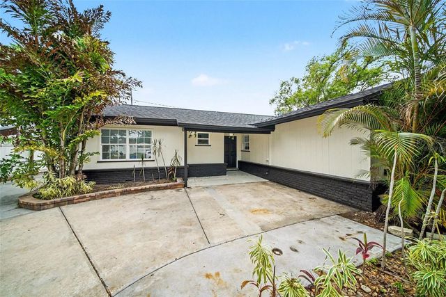 7813 N MATANZAS AVENUE, Tampa, FL 33614