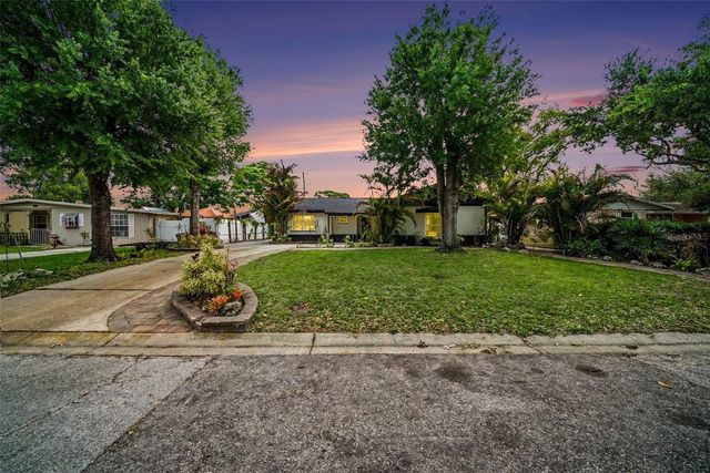 7813 N MATANZAS AVENUE, Tampa, FL 33614