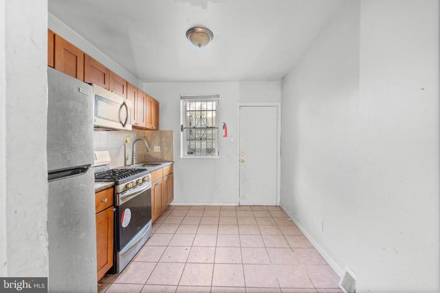 3805 WYALUSING AVE, Philadelphia, PA 19104